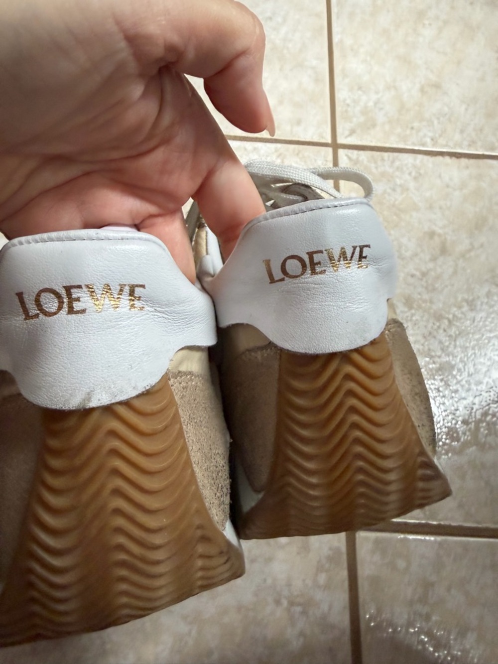 Loewe  flow runner sneakers - Picture 13 of 17